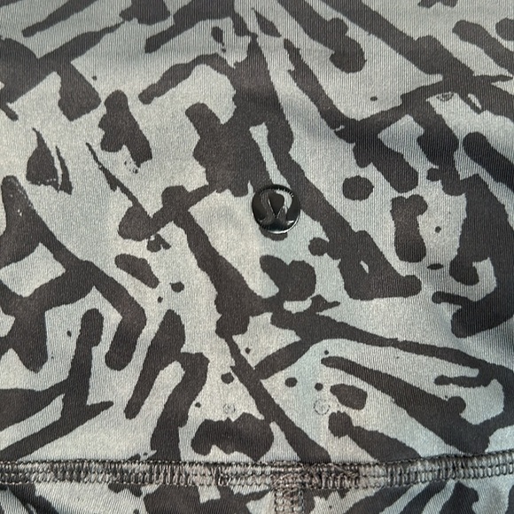 🔥$SALE$🔥 Lululemon Hot To Street Pant Biggie Brushed Animal Coal Black / Black - Picture 4 of 6